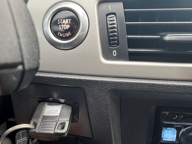 BMW Rad 3 Touring 320d AKONTACIA OD 0% - 13