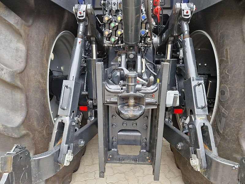 Traktor New Holland T7.340 HD Blue Power + RTK - 13