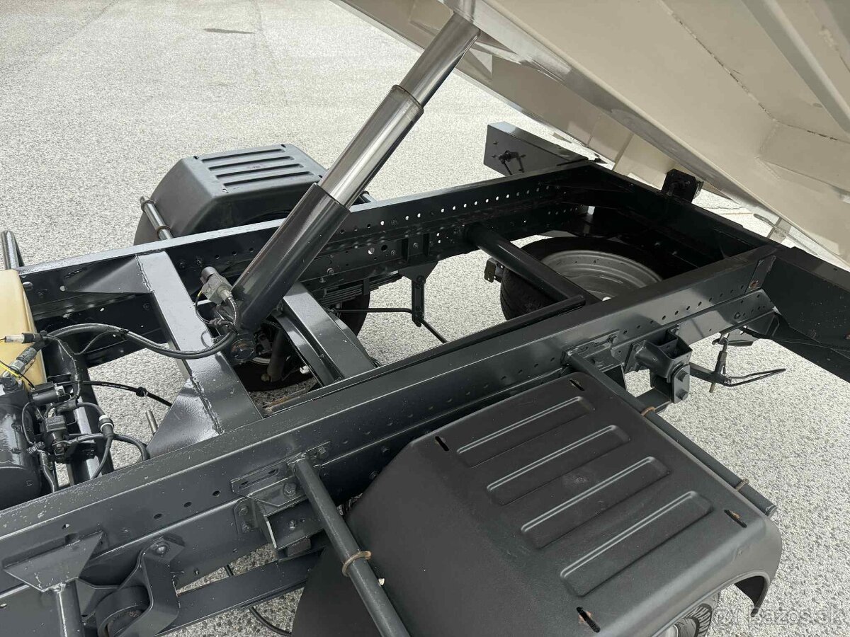 Iveco Daily 3,0l 35C15 3 miestny sklápač do 3,5t - 13