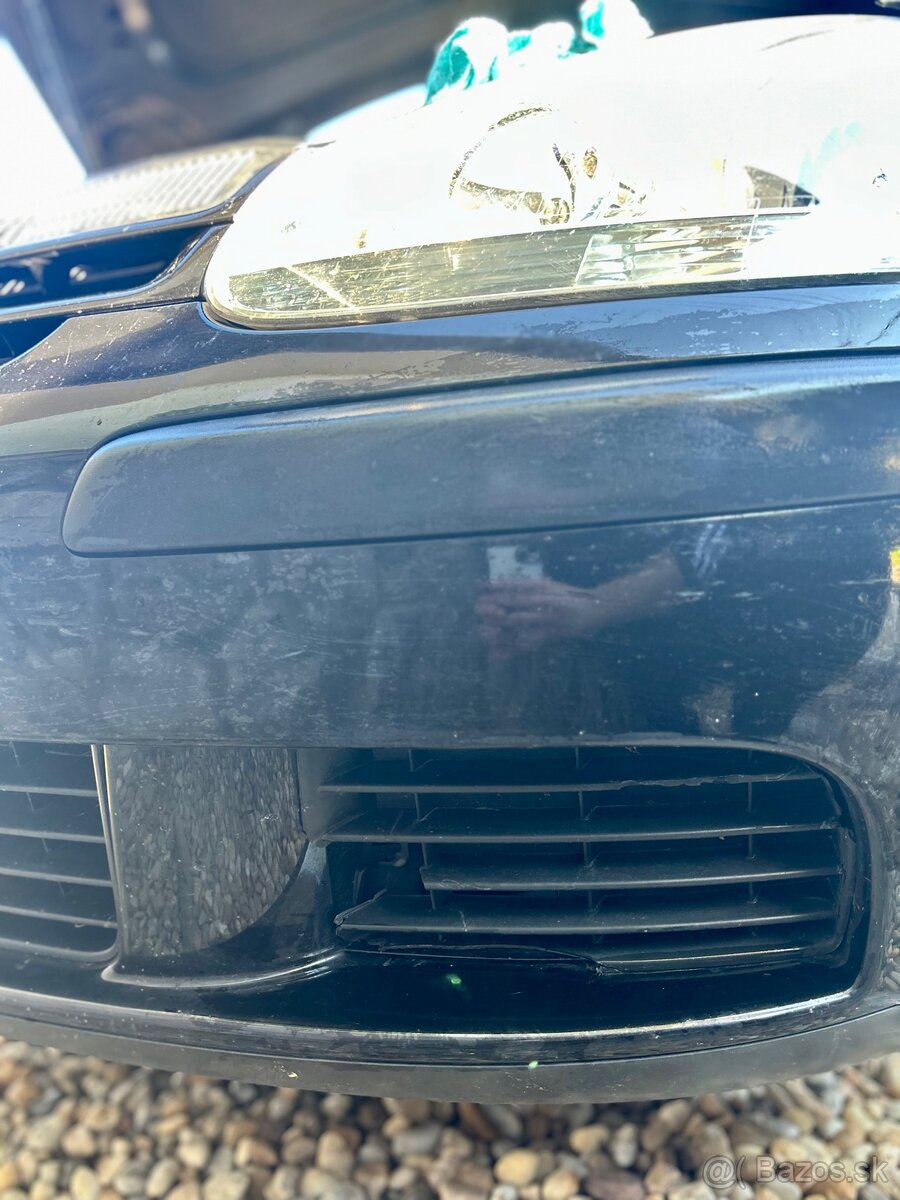 Volkswagen Golf 1.6 FSI - 13