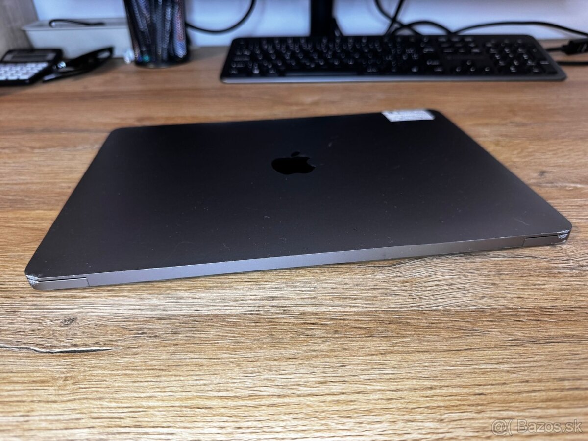Apple MacBook Pro 13" (2019)/Core i5/8 GB RAM/256GB/TouchBa - 13