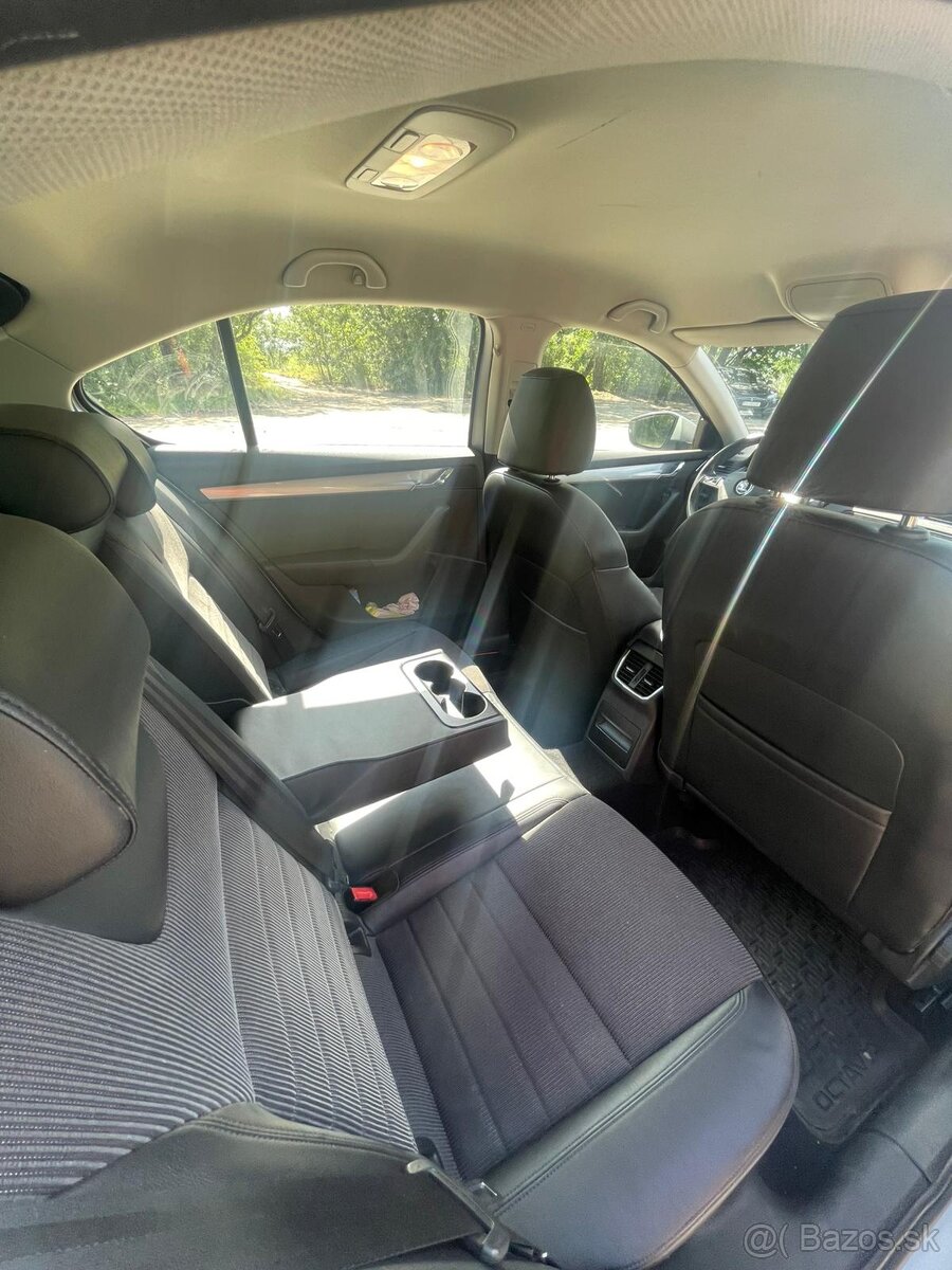 🚗 Škoda Octavia 3 (2.0 TDI) - 13