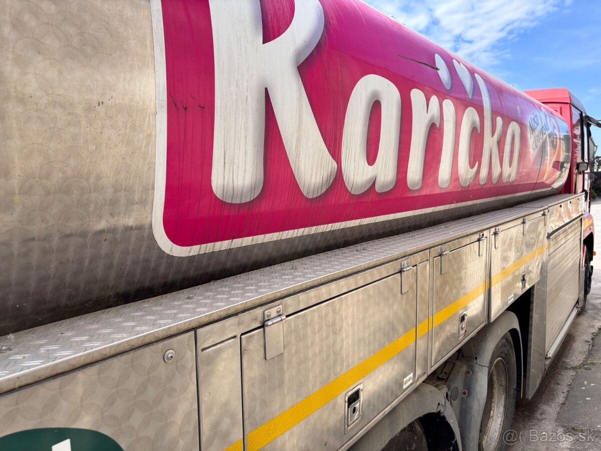 MAN TGA 26.440 6X2 - 13