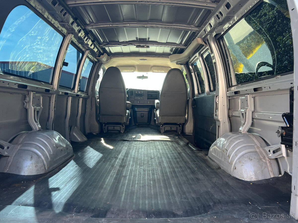 Chevrolet Express 2014, cargo van, 53 600 km, 1.majitel - 13