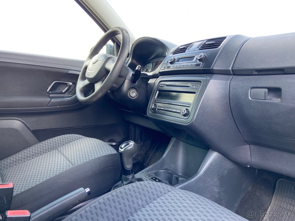 Fabia II 1.6TDI Nová STK - 13