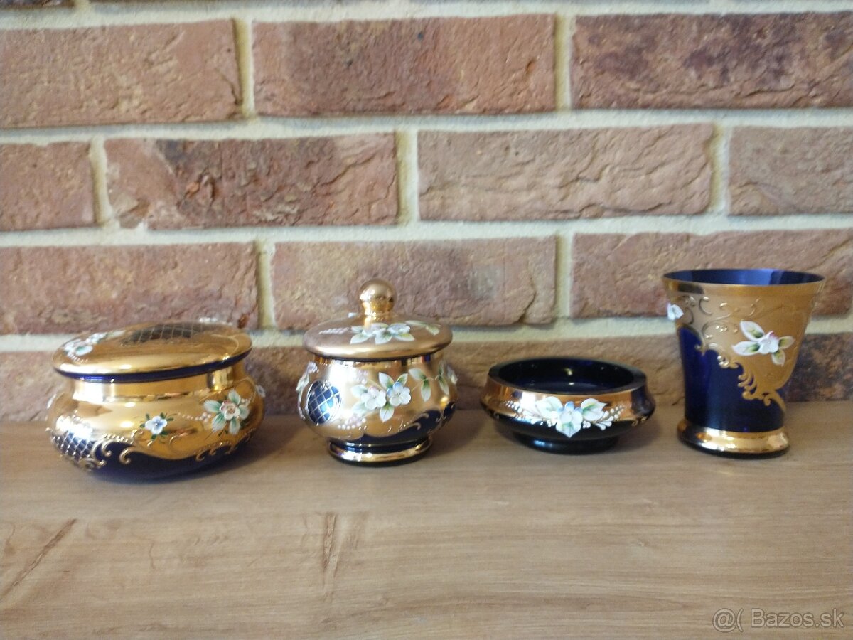 borské sklo,misa, váza, svietnik, popolník,flakón,napoleonky - 13