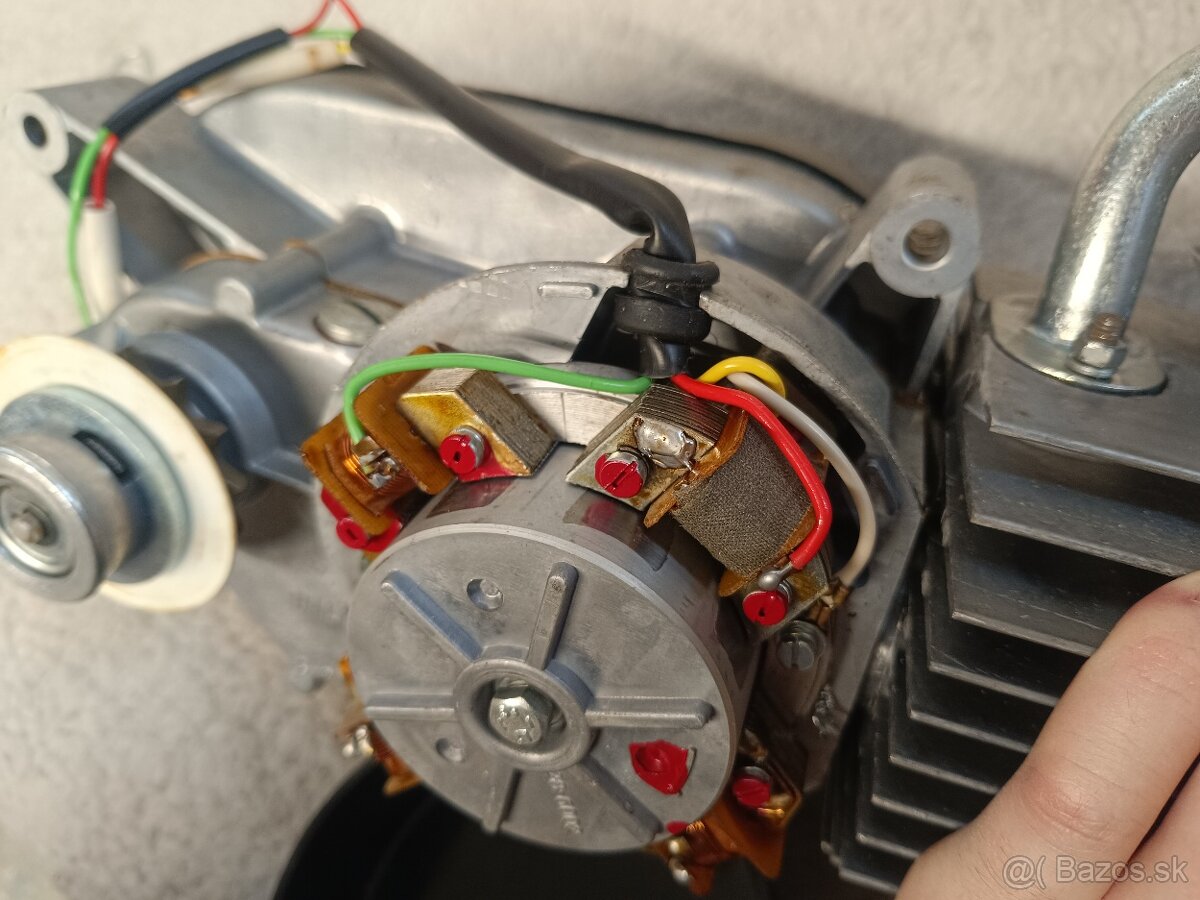 NOVÝ - MOTOR BABETTA 210 uloženka - 13