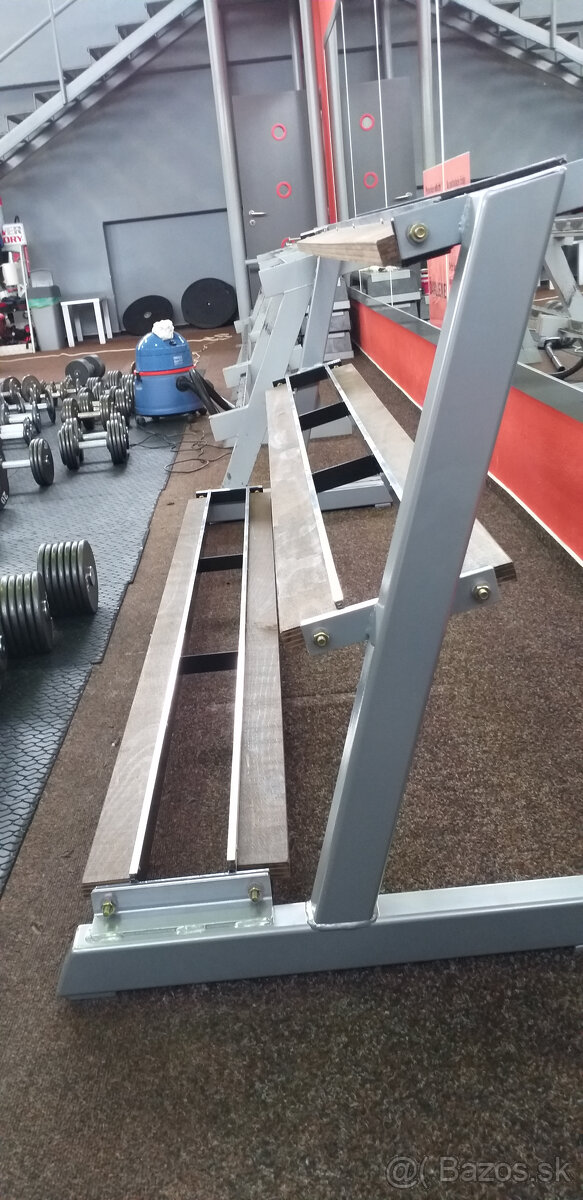 Stojan pro jednoruční činky - NOVÝ - 13