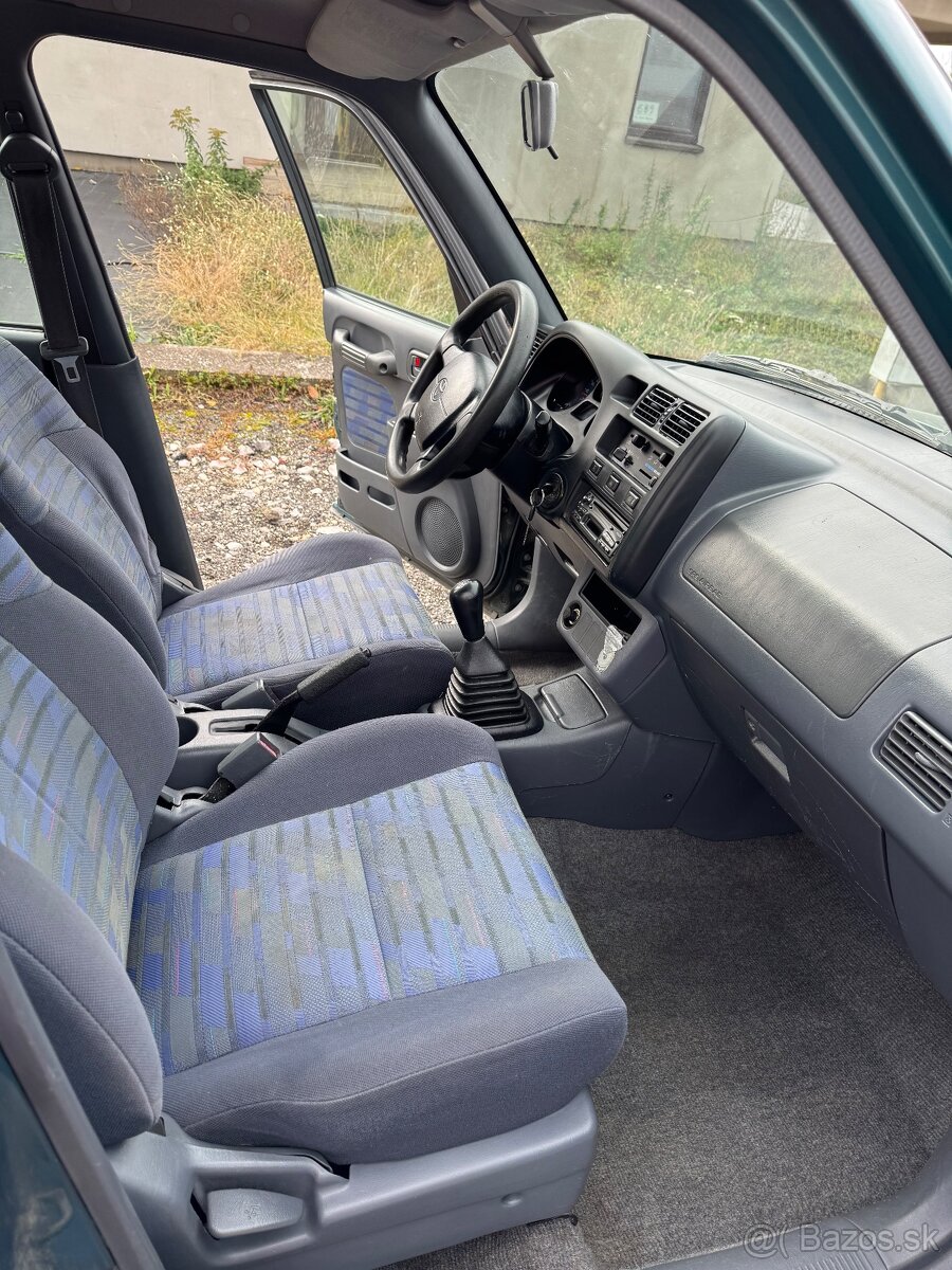 Rav 4 2,0 4X4 - 13