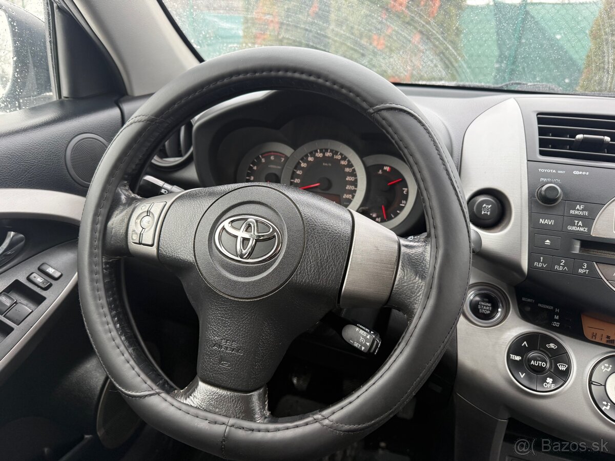 Toyota Rav4 2.2 D4D 4x4 - 13