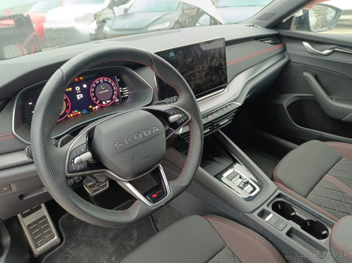 Škoda Octavia Combi 2.0 TSI RS - 13