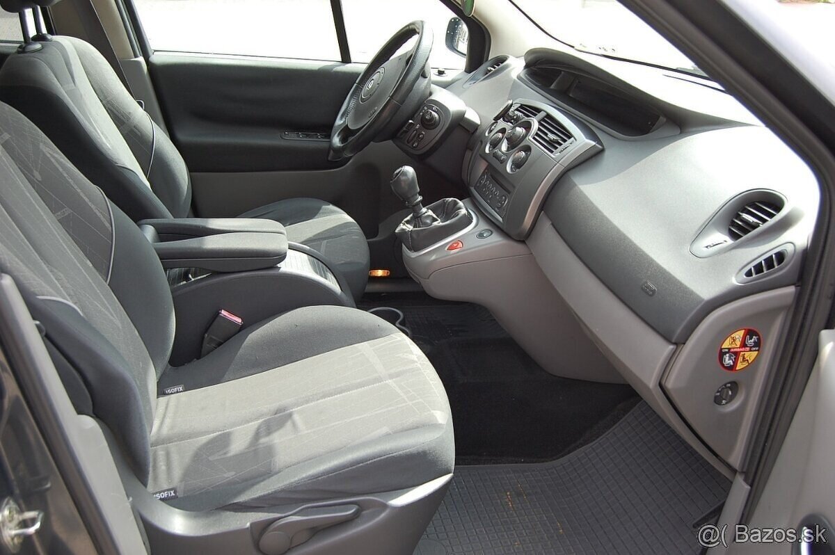 Renault Mégane Scénic 1.9 TDi - 13