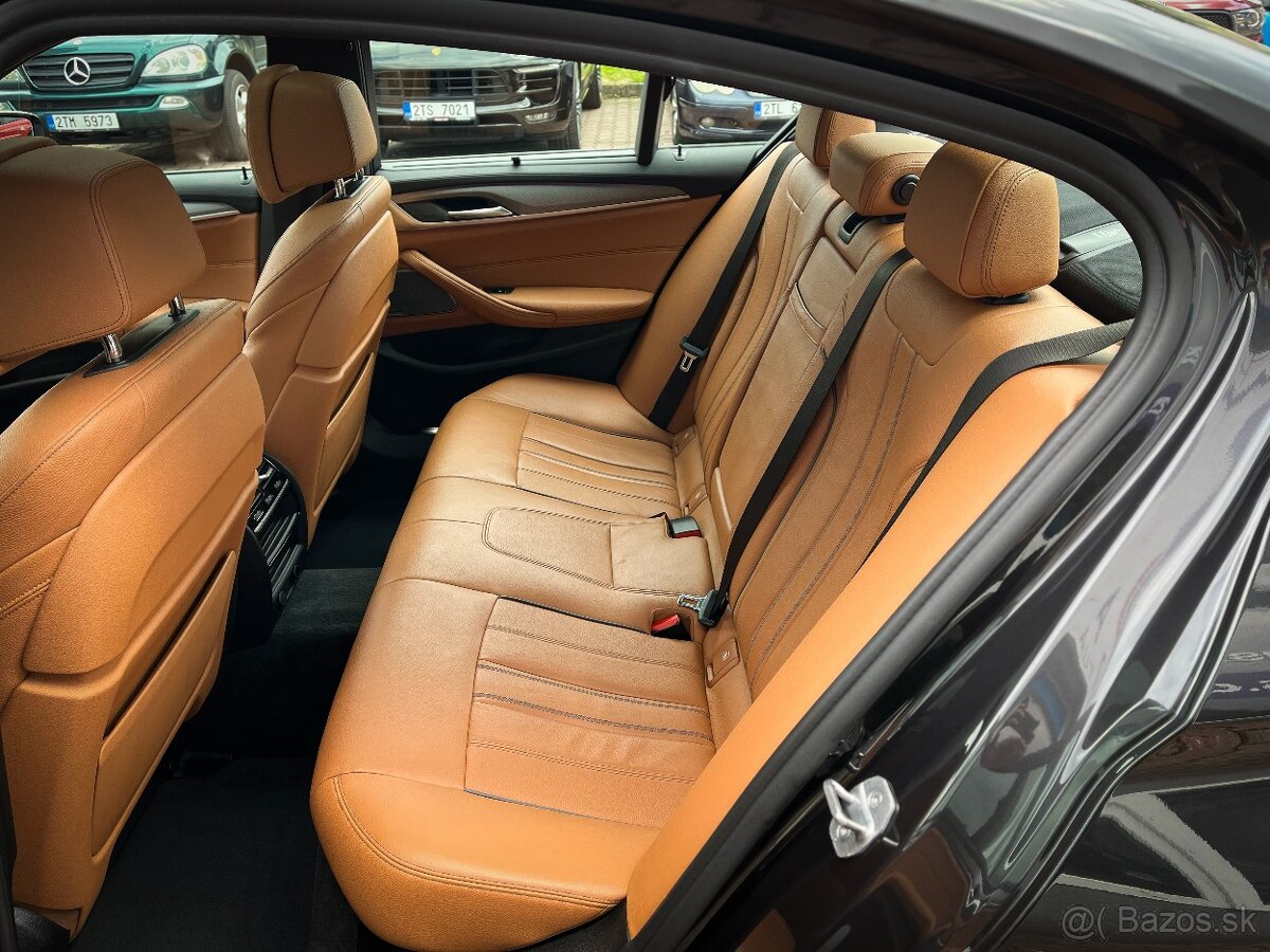 BMW M550i xDrive M-Paket 2019 - 13