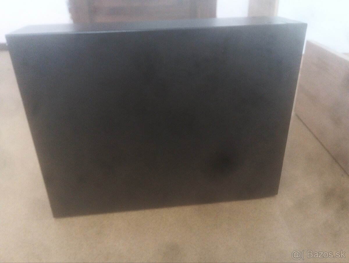 Playstation 3 super slim , PC -athlon X2 - 13