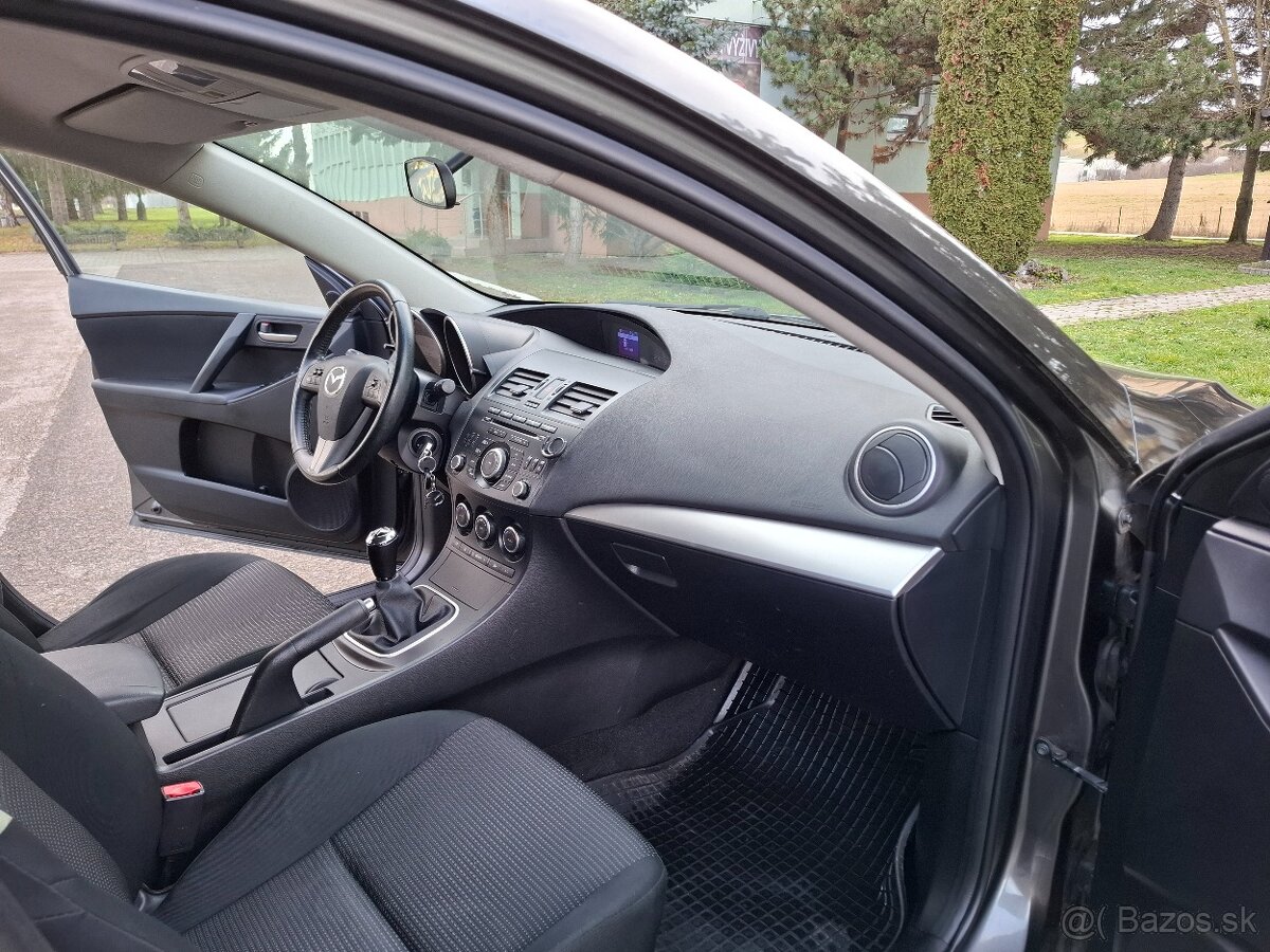Mazda 3 1.6 benzin - 13