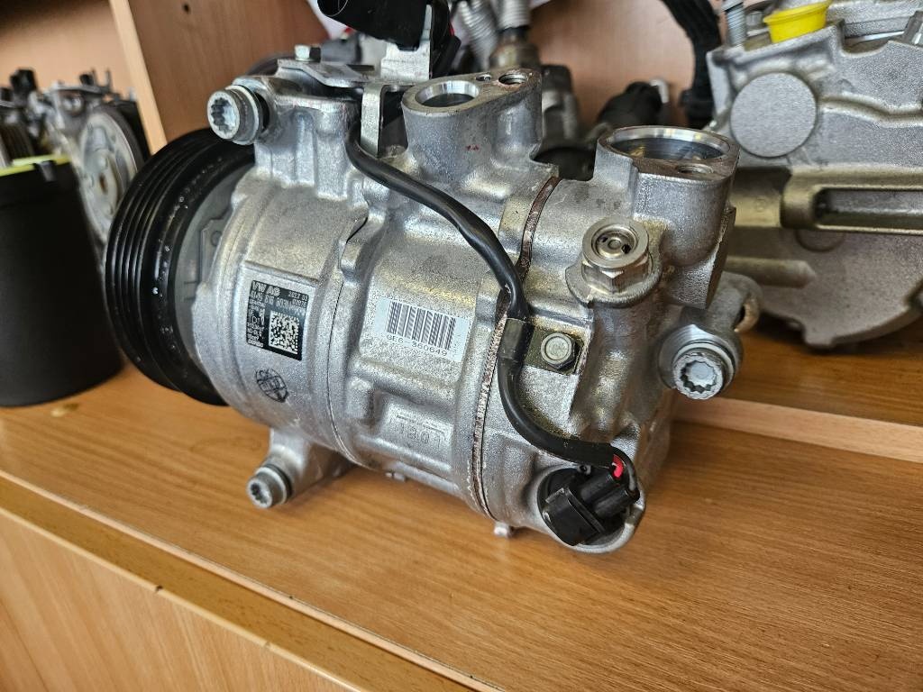 KLIMAKOMPRESOR AUDI 3,0 TDI 4M0 816 803 N - 13