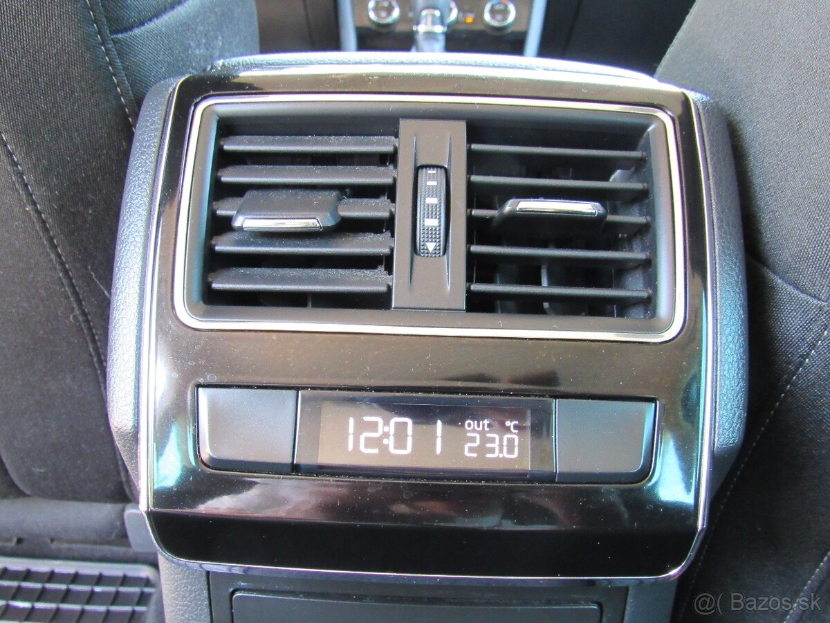 Škoda Superb 3 132 kW combi - 13