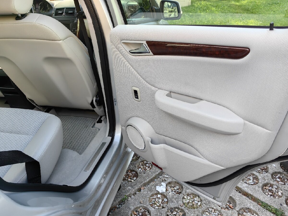 Mercedes benz A200 CDi - 13