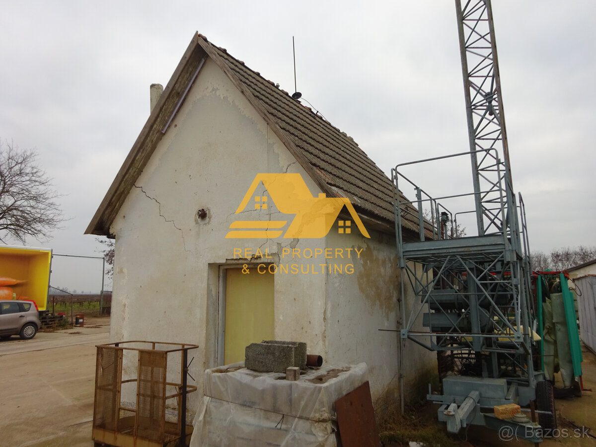 Predám veľký priemyselný areál s halami v Nových Zámkoch - 13