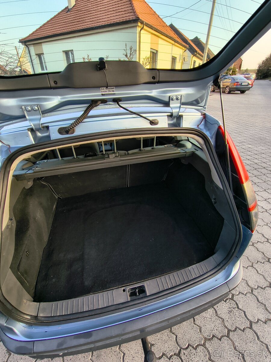 Ford FOCUS 1.6 tdci - 13