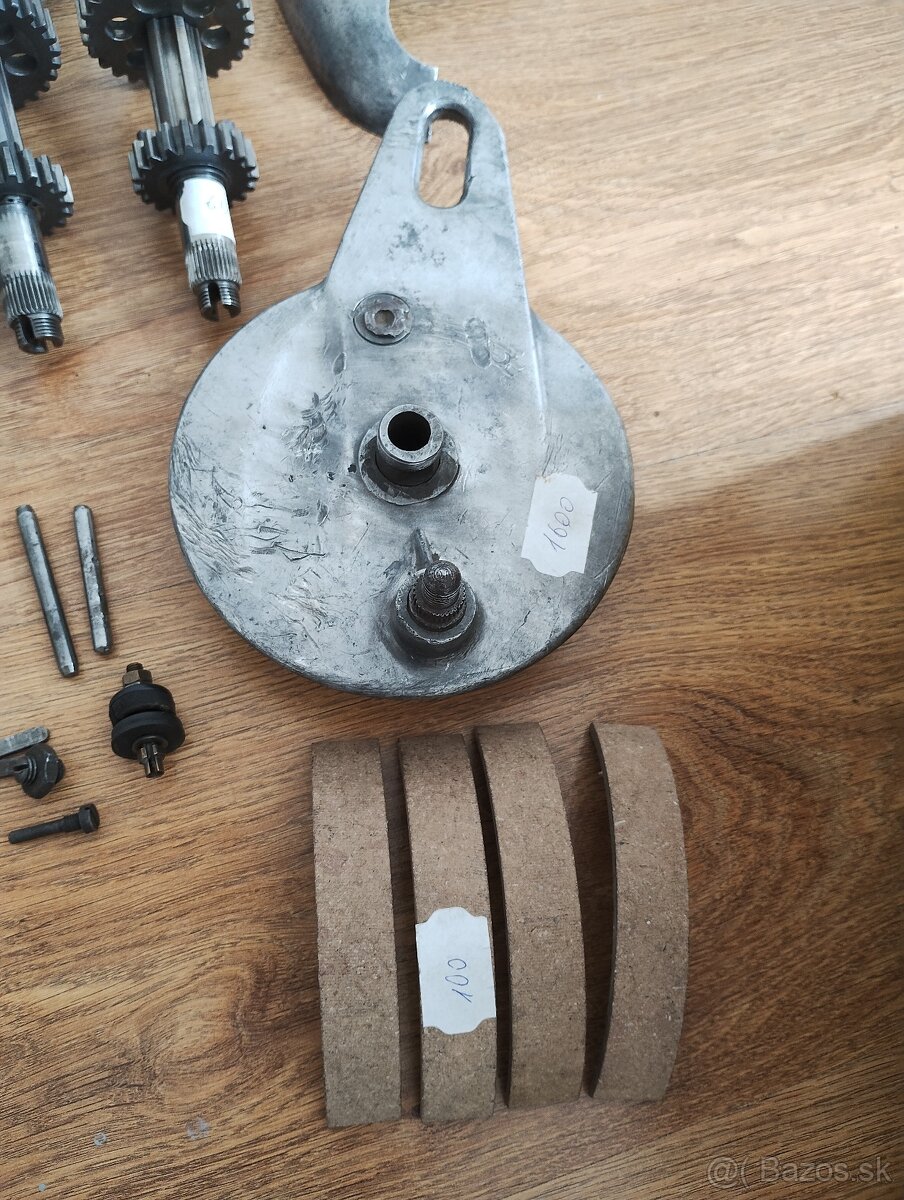 Predám náhradné diely na ČZ 125C a ČZ 150C a ČZ 125/351 - 13
