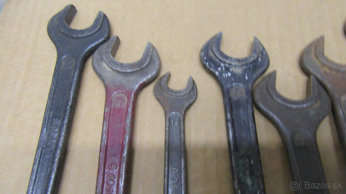 vidlicové klúče - 13