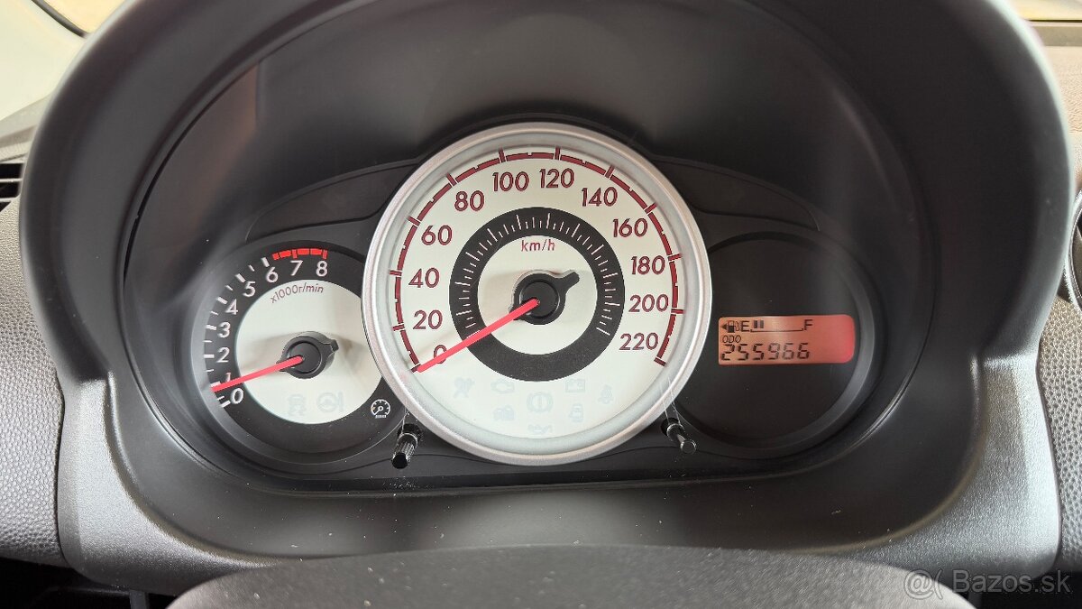 Mazda 2 1.3 benzin - 13