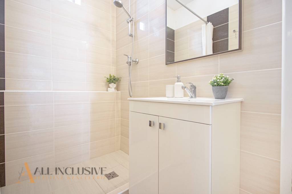 ALL INCLUSIVE | NA PREDAJ 4-IZBOVÝ ROD. DOM NA 800 M² POZEMK - 13