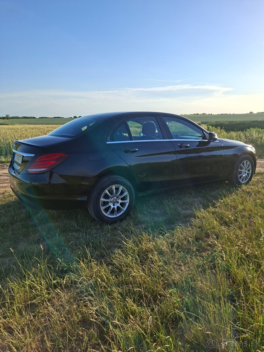 Mercedes w205 - 13