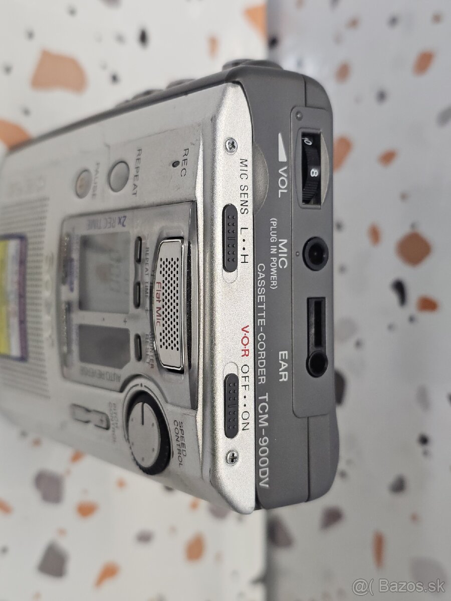 Uher CR 210 / Sony TCM-900DV - 13