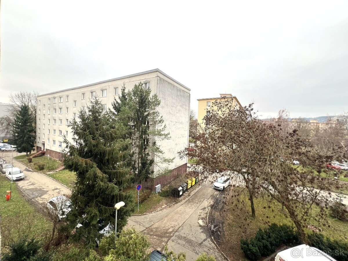 Rezerve - 3 izb. byt (69 m2) / Študentská / Košice - sever - 13