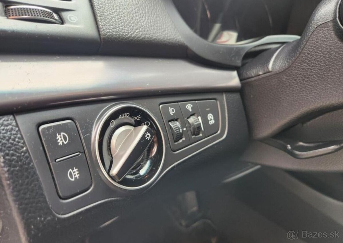 Hyundai i40 1.7-NOVÁ SPOJKA-AUT.KLIMA - 13