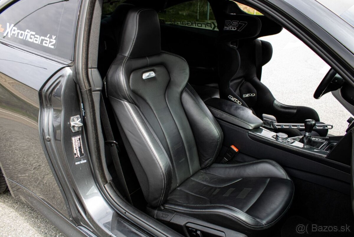 BMW M4 F82 / MT6 / 2015 - 13