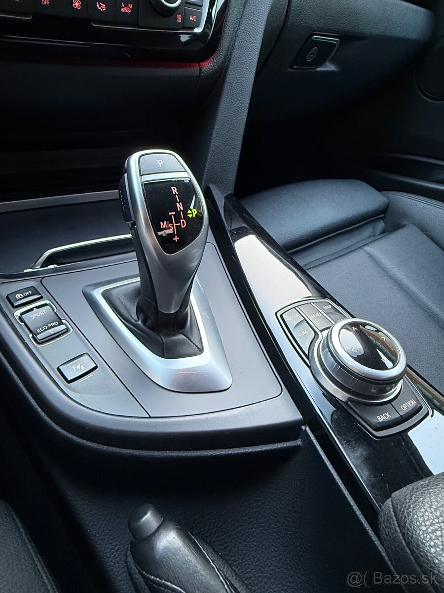BMW 330d xDrive F30 a/t - 13