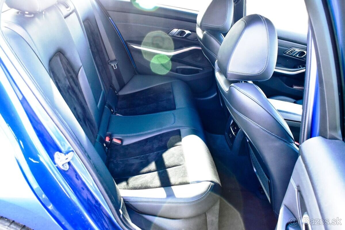 BMW 320d MHEV XDrive - 13