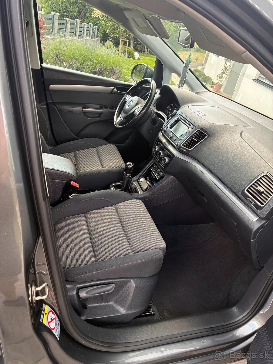 VW Sharan 103kW 10/2014 odpočet DPH - 13
