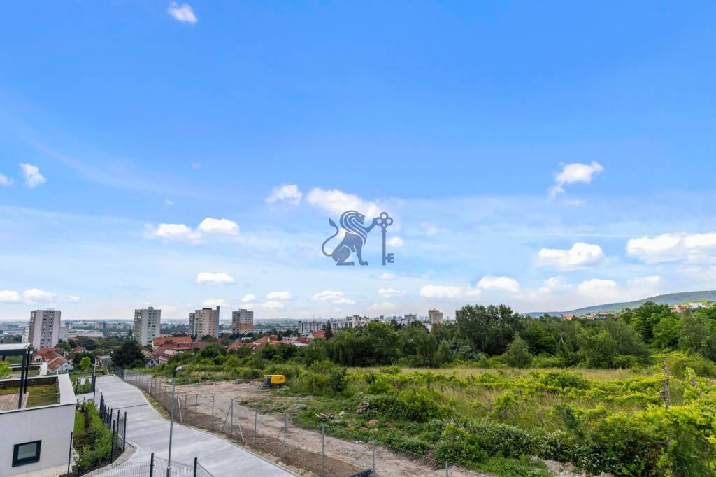 SKOLAUDOVANÉ Predaj vily v projekte "Račianska perla" BA - 13