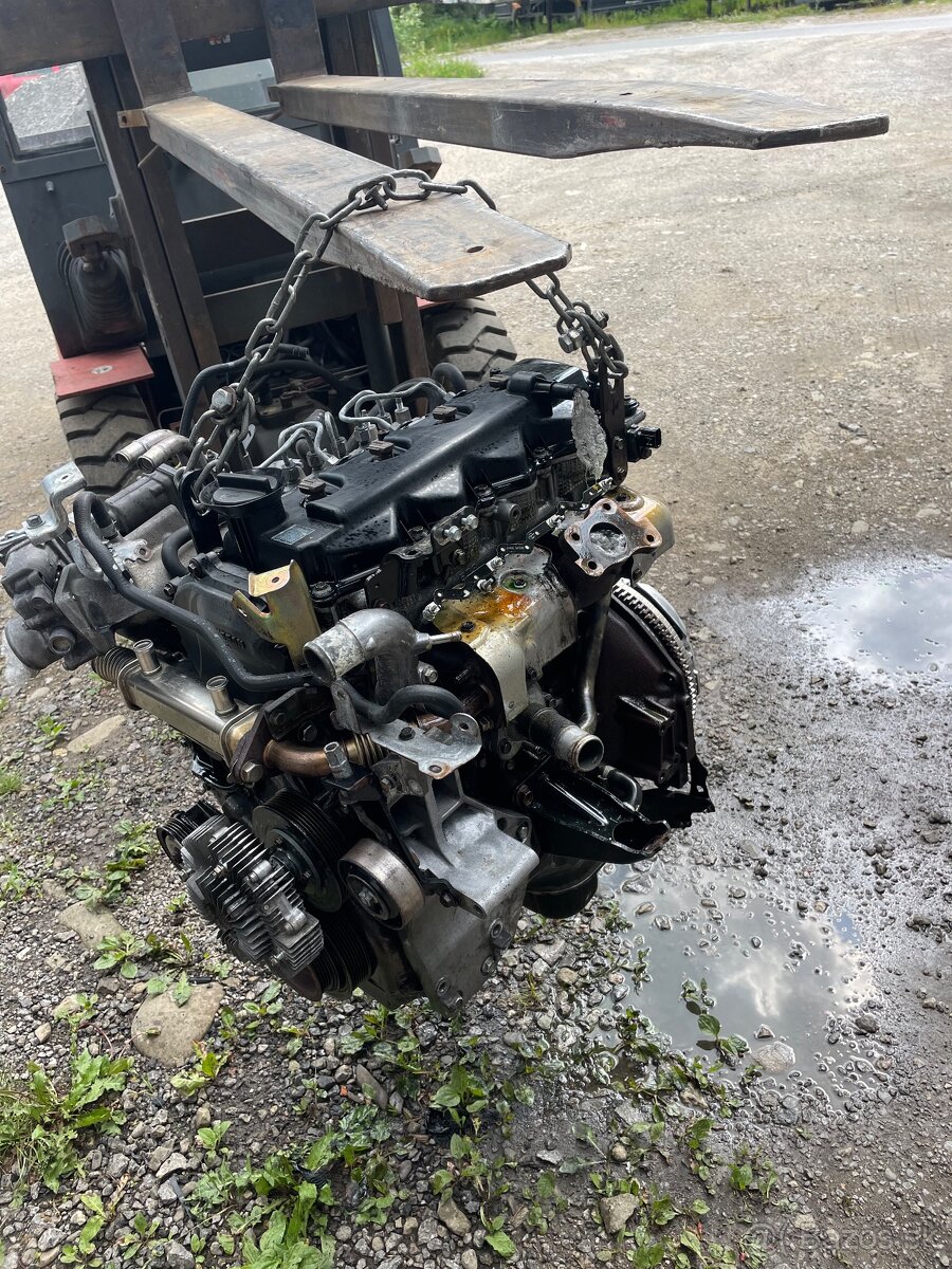 Nissan pathfinder - 13