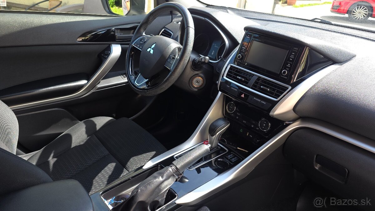 Mitsubishi Eclipse Cross 1,5 mivec automat 2x4 - 13