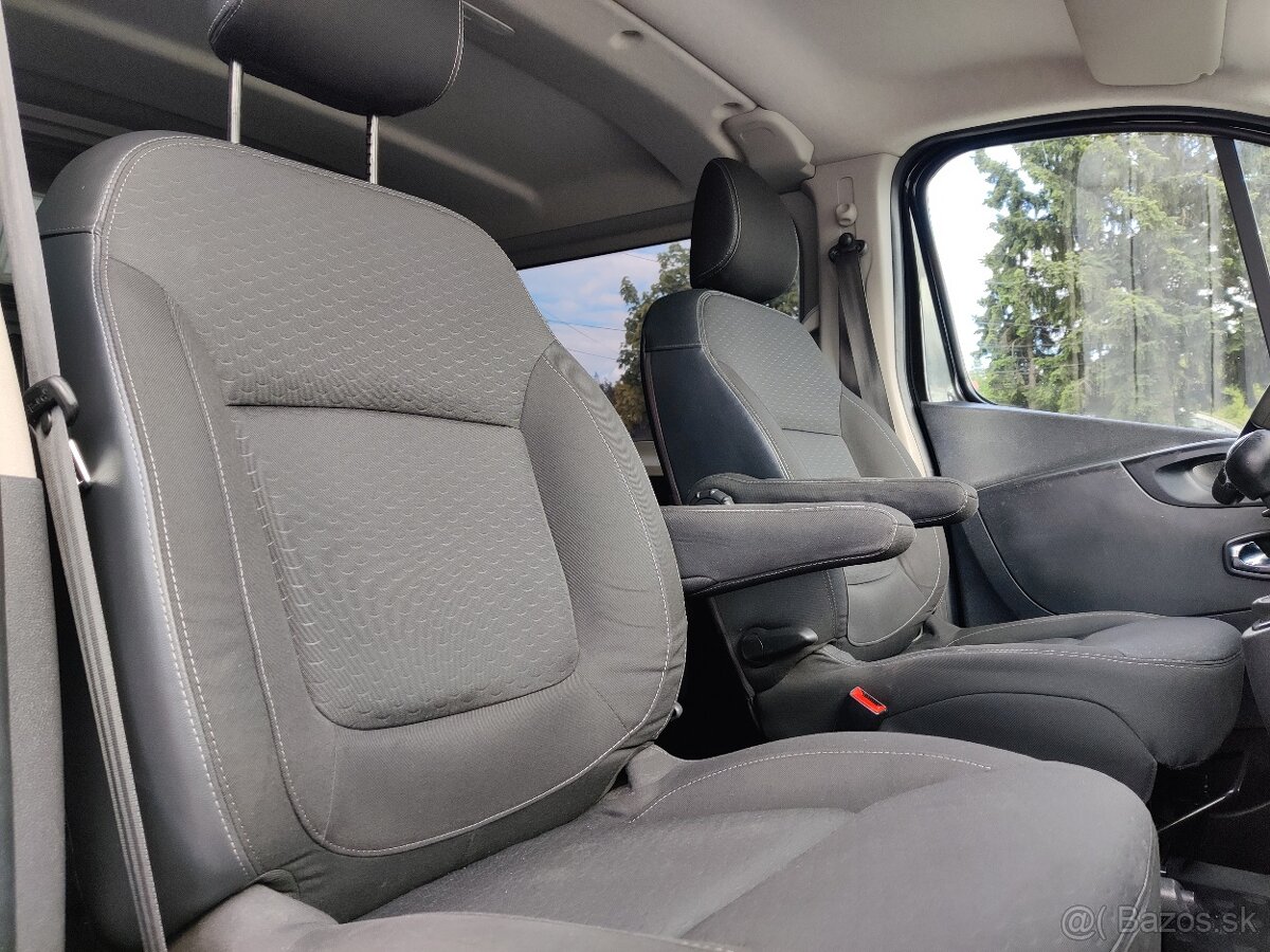 Opel Vivaro - 13