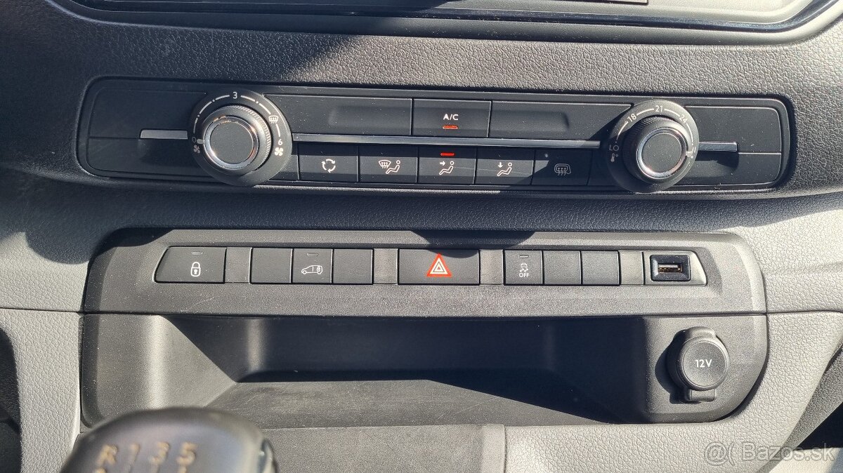 Peugeot Expert Traveller 2,0HDI, 90kw, M6 - 13