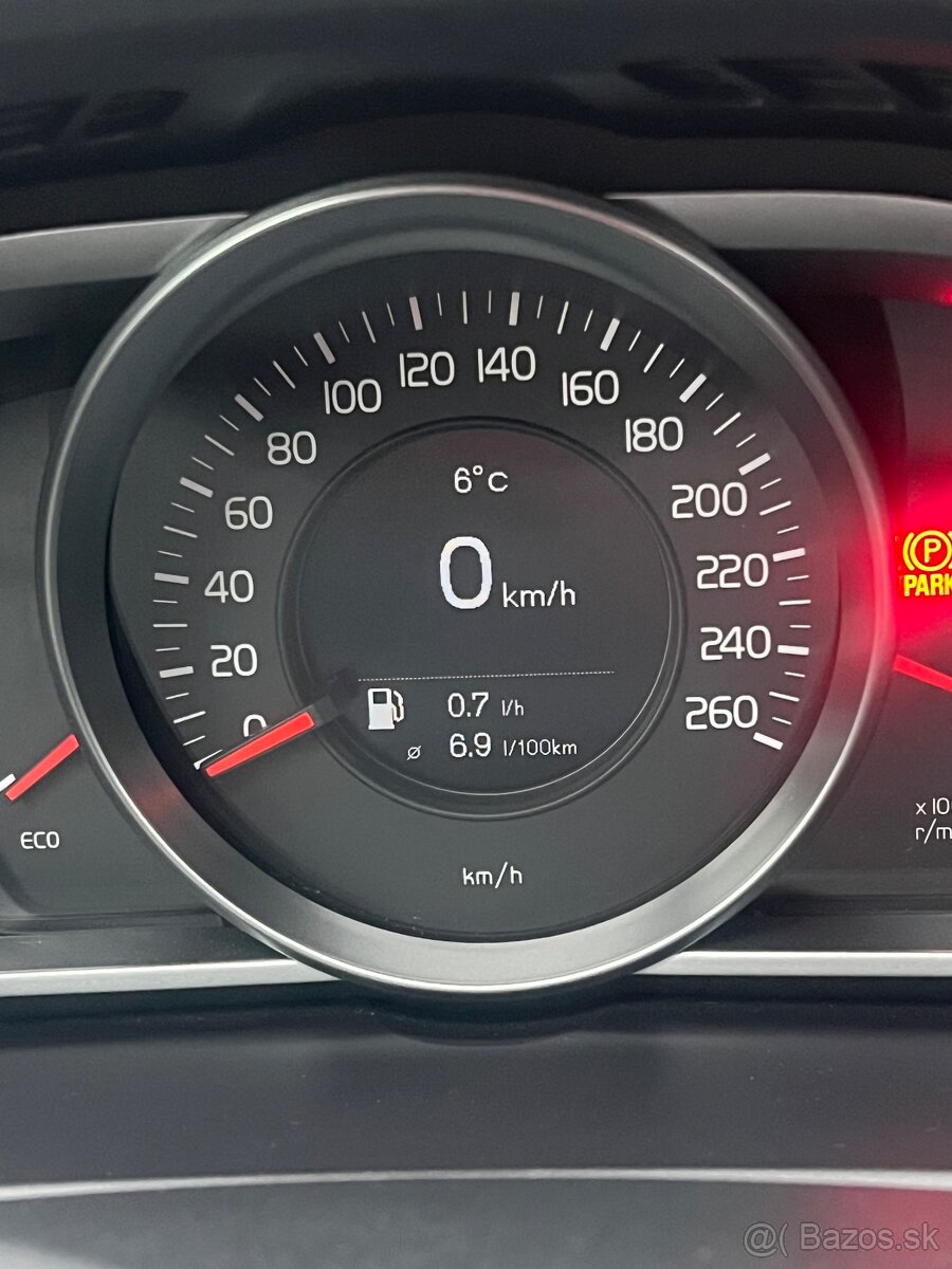 Volvo v40 D2 business - 13