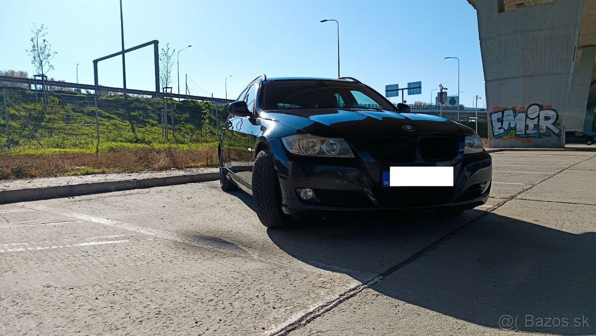 BMW 318d Touring - 13