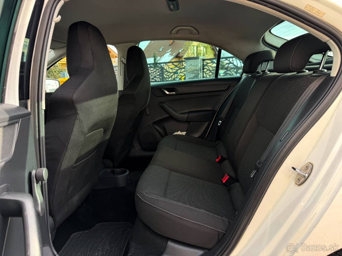 Škoda Rapid 1.2 TSI - 13