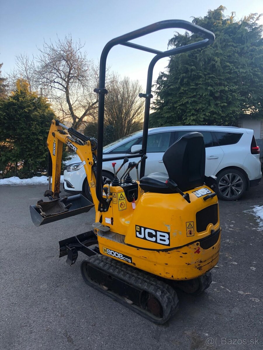 K prodeji JCB 8008 minibagr - 13