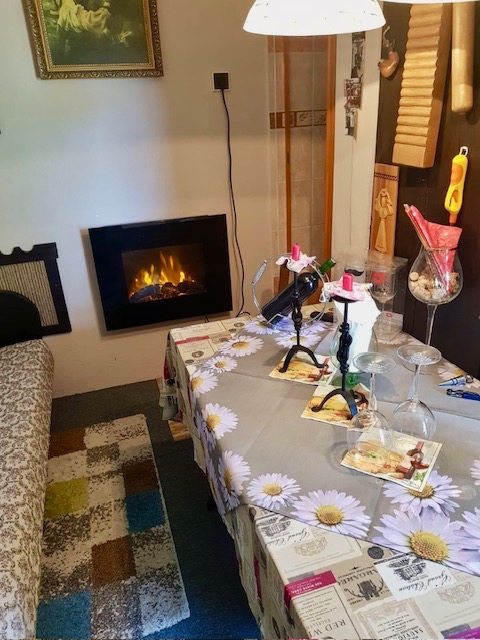 Na predaj celoročne obývateľná chatka Kvitnúci ostrov - 13