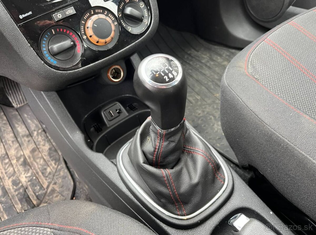 Opel Corsa D 1.3CDTi - 13