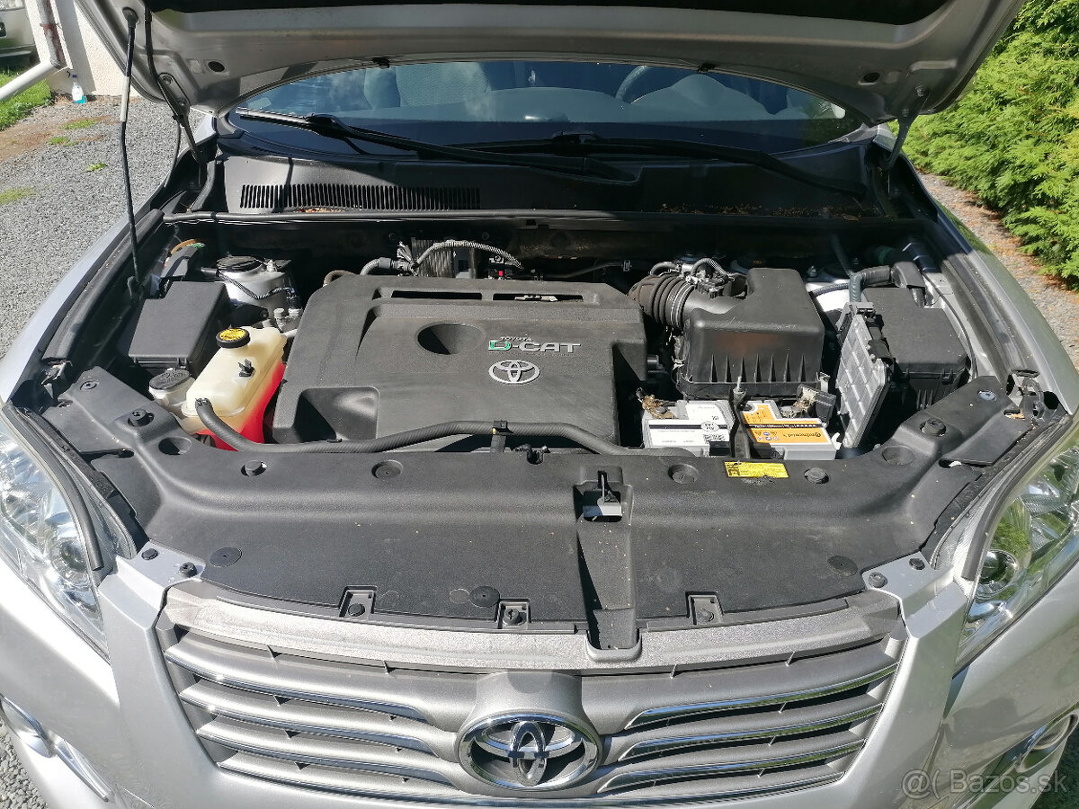 Toyota RAV 4 2,2D-4D 4x4 - 13