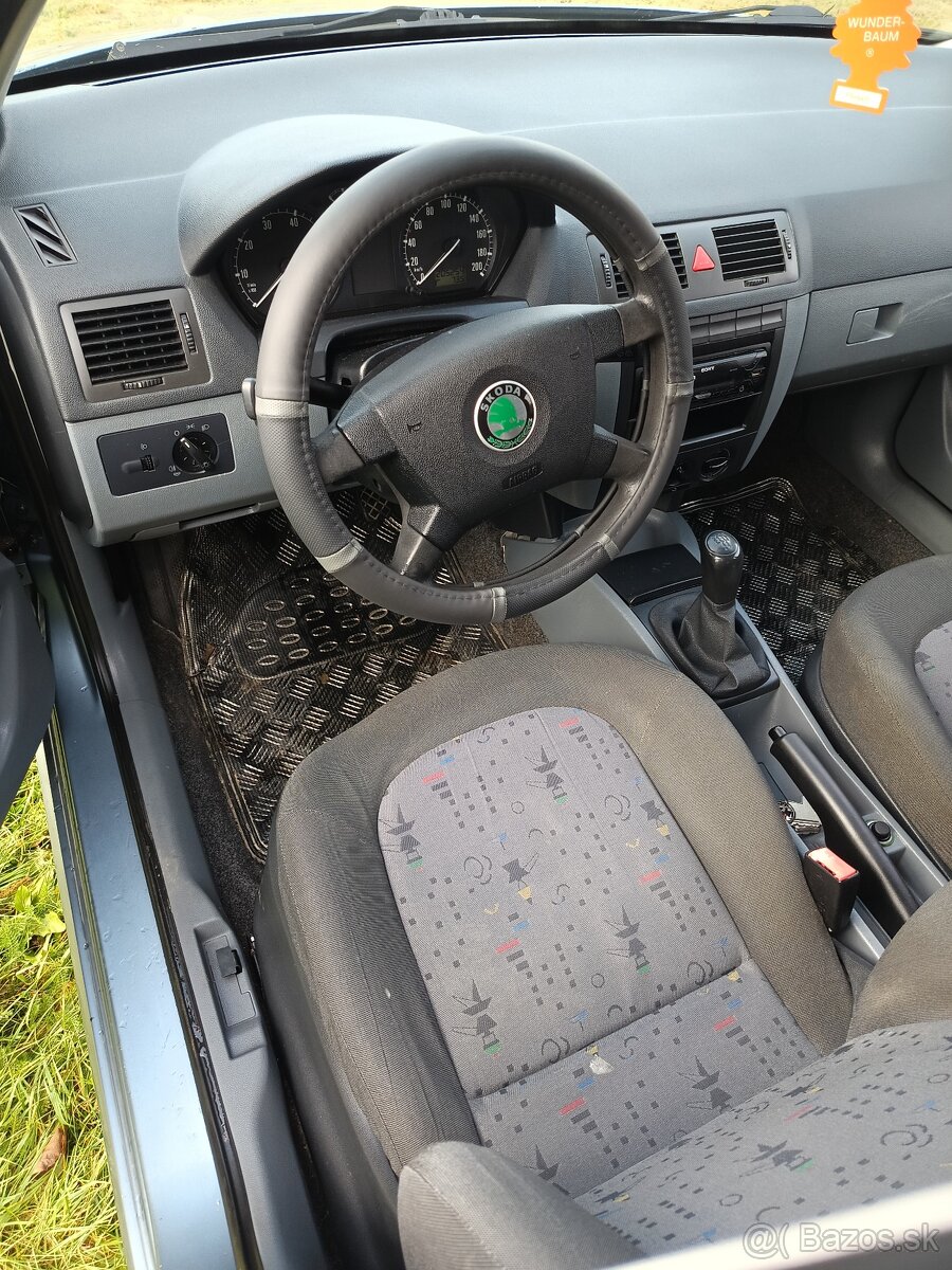 Škodu Fabia 1.2HTP benzín - 13