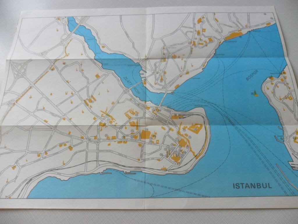 2 x turistický sprievodca - 13